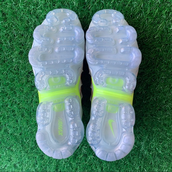 Nike VaporMax Plus Women’s - Picture 5 of 10